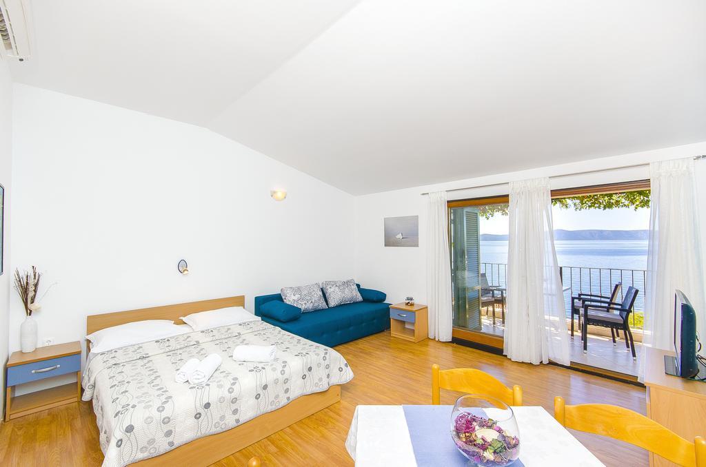 Apartments Kunac Podgora Rum bild