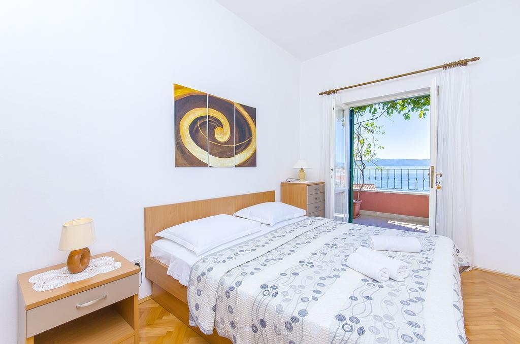 Apartments Kunac Podgora Rum bild