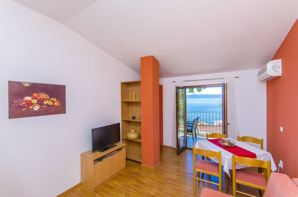 Apartments Kunac Podgora Rum bild